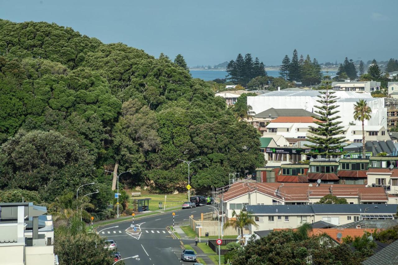 Apartamento Superb Elevated Views Of Harbour With Heated Pool, Gym & Parking Mount Maunganui Exterior foto