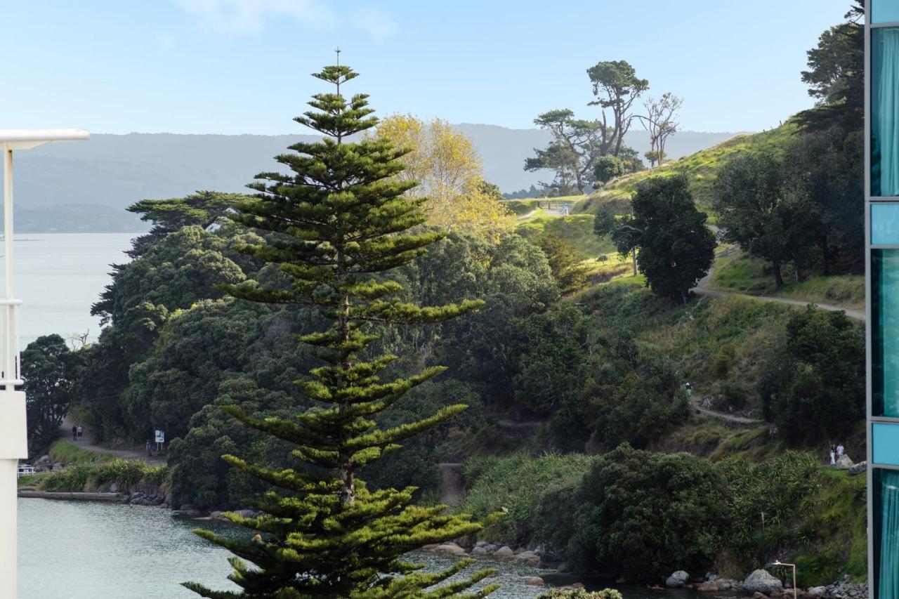 Apartamento Superb Elevated Views Of Harbour With Heated Pool, Gym & Parking Mount Maunganui Exterior foto